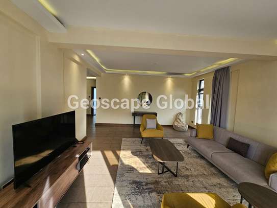 Furnished 3 Bed Apartment with En Suite in Spring Valley image 9