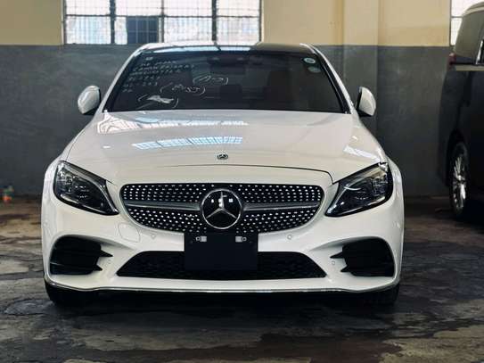 Mercedes C200 4matic,2020 model with sunroof,fully loaded image 6