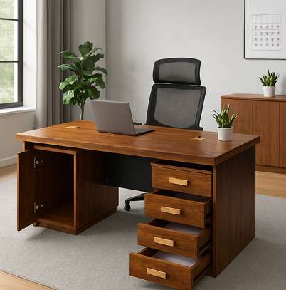Executive Desks : 1.4 Meters Modern Executive Office Desk image 8