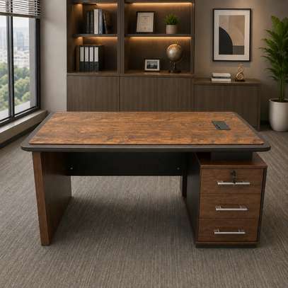 1.4m Executive Office Desk image 2