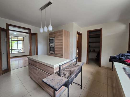 5BR Home + DSQ – Lavington | KSh 450K image 7