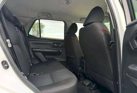 Toyota Reize 2018 image 10