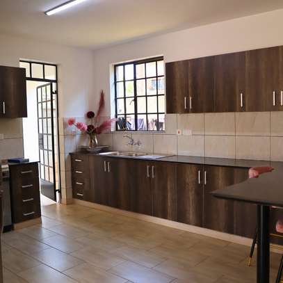 4 Bed Villa with En Suite in Ruiru image 12