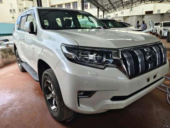 Toyota land cruiser prado Diesel TX 2018 image 6