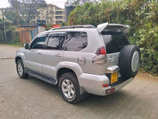 TOYOTA LAND CRUISER PRADO TX DIESEL J120 SERIES image 8
