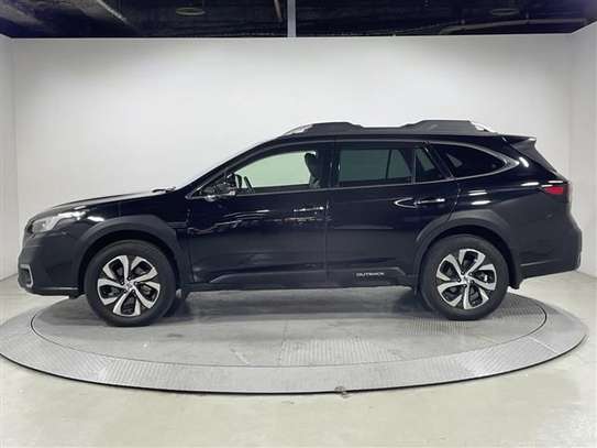2021 SUBARU OUTBACK image 10