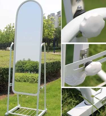 Mirrors: Mobile Standing Mirror with Frame image 4