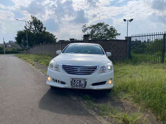 TOYOTA CROWN ROYALSALOON image 6