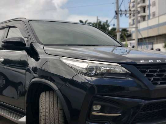 Toyota fortuner image 13