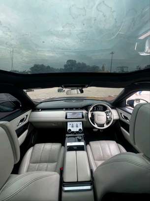 RANGE ROVER VELAR R-DYNAMICS 2018MODEL DIESEL image 10