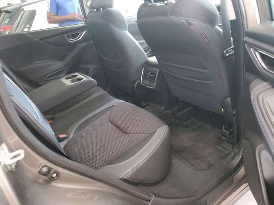 Subaru forester sk9 image 2