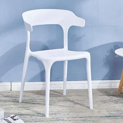 Office Chair: White Plastic Dining chair image 3