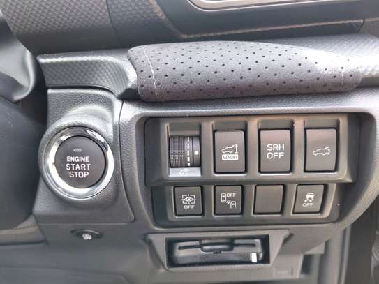 Subaru  forester sunroof image 7