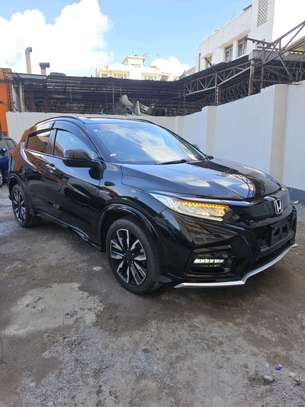 HONDA VEZEL MODULO X 2020MODEL MILEAGE 24K image 3