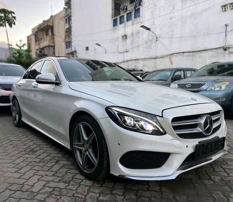 mercedes benz  c200 amg image 2