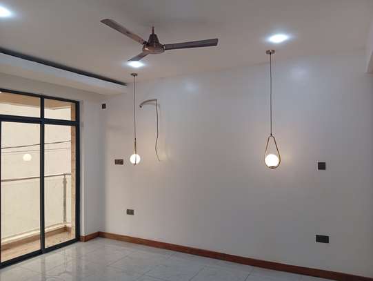 3 Bed Apartment with En Suite at Bombolulu image 4