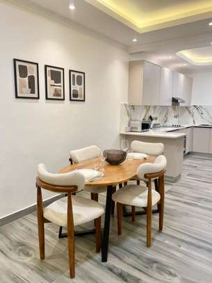 Serviced 1 Bed Apartment with En Suite in Brookside image 11