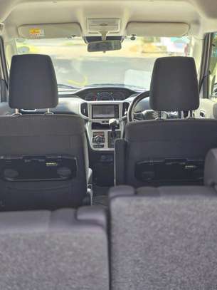 SUZUKI SOLIO 2018 image 17