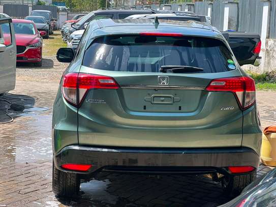 Honda vezel non hybrid image 10