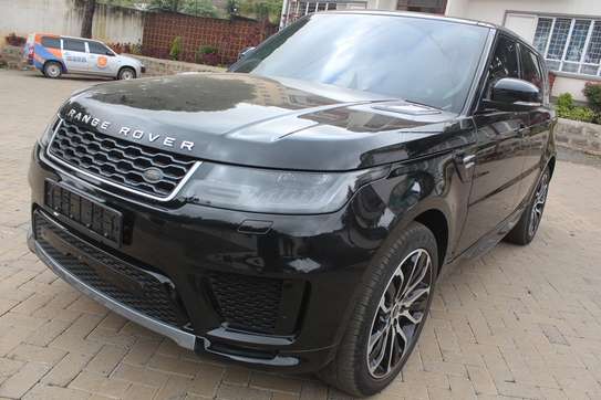 Range Rover Sport HSE Leather Sunroof 2019 53,000 Kms image 7