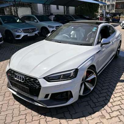 Audi Quattro SQ5 S-Line white 2019 image 2