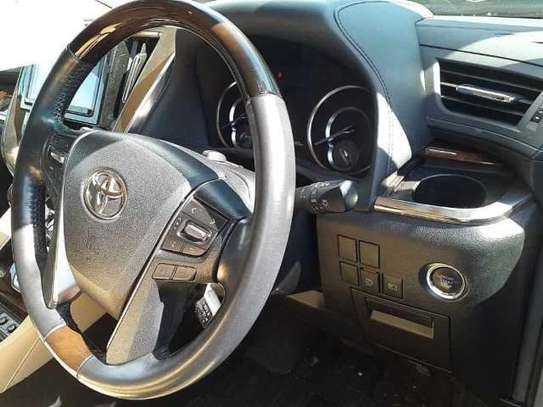 2019 TOYOTA ALPHARD 2.5G SIDE LIFT-UP TILT image 4