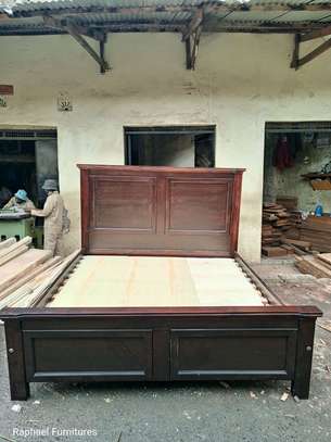 Hardwood beds 5*6 image 8