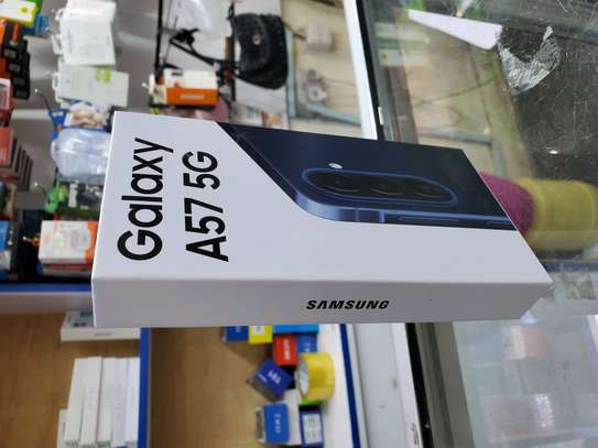 Samsung Galaxy A57 5G Silver Large Display image 4