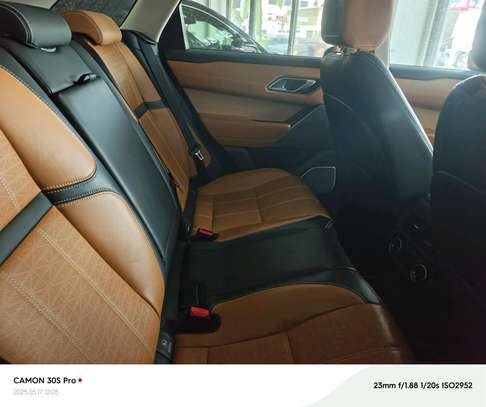 Range Rovers vellar image 10