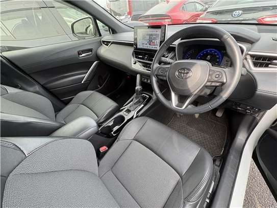 2021 TOYOTA COROLLA CROSS HYBRID image 5