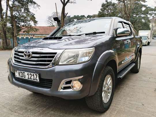 TOYOTA HILUX DOUBLE CAB AUTOMATIC.. image 14