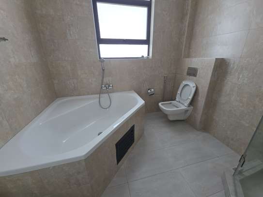 5 Bed Townhouse with En Suite at New Runda image 5