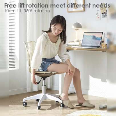 Classic Clear Swivel Eames Chair with Wheels image 2