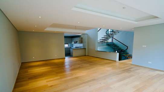 3 Bed Villa with En Suite at 2026-389 3 Bed image 13