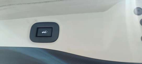 Nissan X-Trail 7 seater 2018 2WD image 10