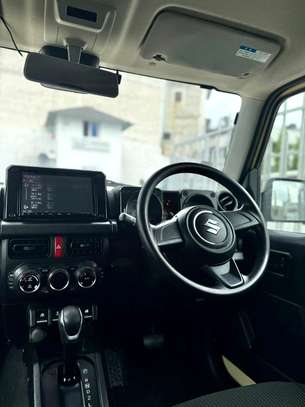 Suzuki jimny 2019 4x4 image 5