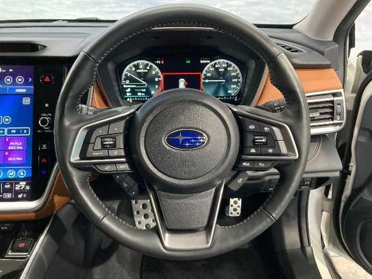 2021 SUBARU OUTBACK image 6