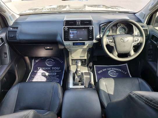 Toyota Prado SUV VX-L Gray Spacious Interior Alloy Wheels image 3