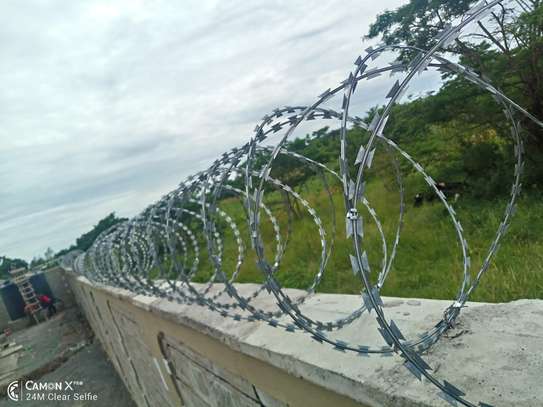 Galvanized Razor Wire Supplier in Kenya image 4