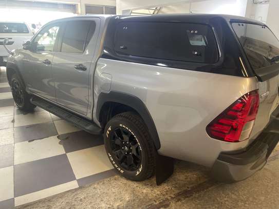Toyota Hilux 2023 Silver Pickup Durable Performance image 4