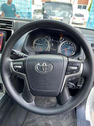 Toyota land Cruiser Prado TX-L Diesel 2018 image 9