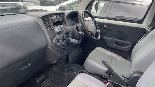 TOYOTA TOWN ACE 2018MODEL MANUAL image 4