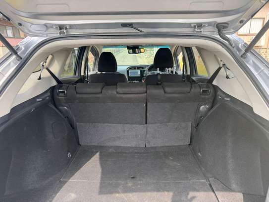 Honda fit shuttle non hybrid image 10