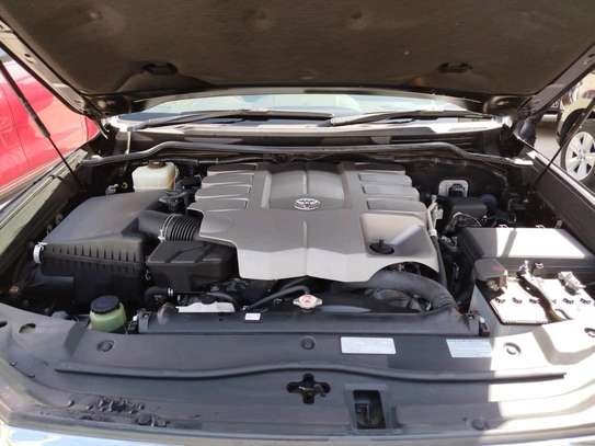 Toyota Land cruiser ZX V8 Black 2017 image 6