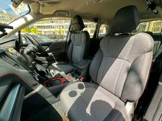 Subaru Forester SK9 E- break Black 2019 image 4