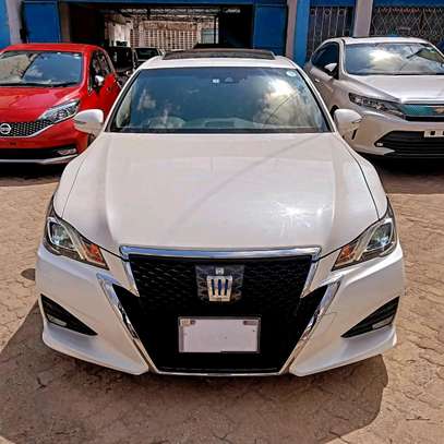 Toyota Crown hybrid Athlete white 2018 image 5