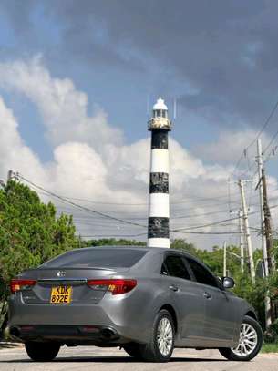 Toyota Mark X image 2