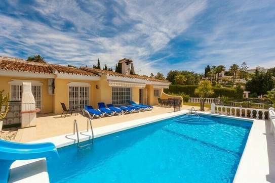 All Swimming Pool Repairs , Renovations & Cleaning- Free Quotes Best Prices image 13