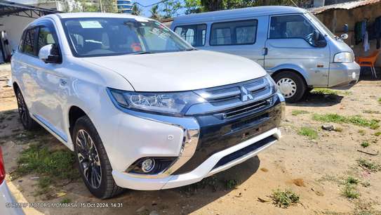 Mitsubishi outlander hybrid 2018 4wd white image 6