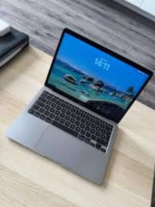 Macbook air m4 2025, 16gb,256 image 10